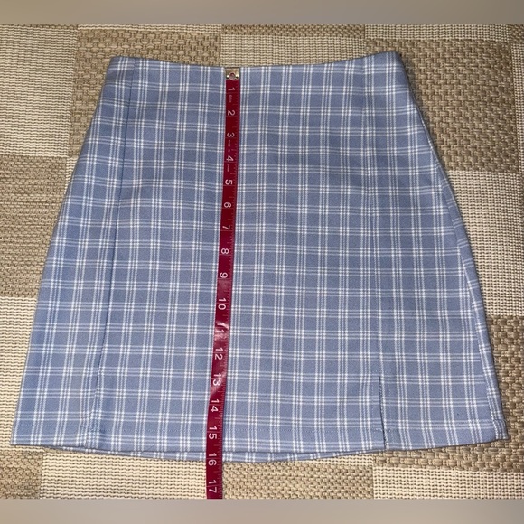 BRANDY MELVILLE & JOHN GALT Plaid Mini Skirts Bundle of 3 - Picture 4 of 16